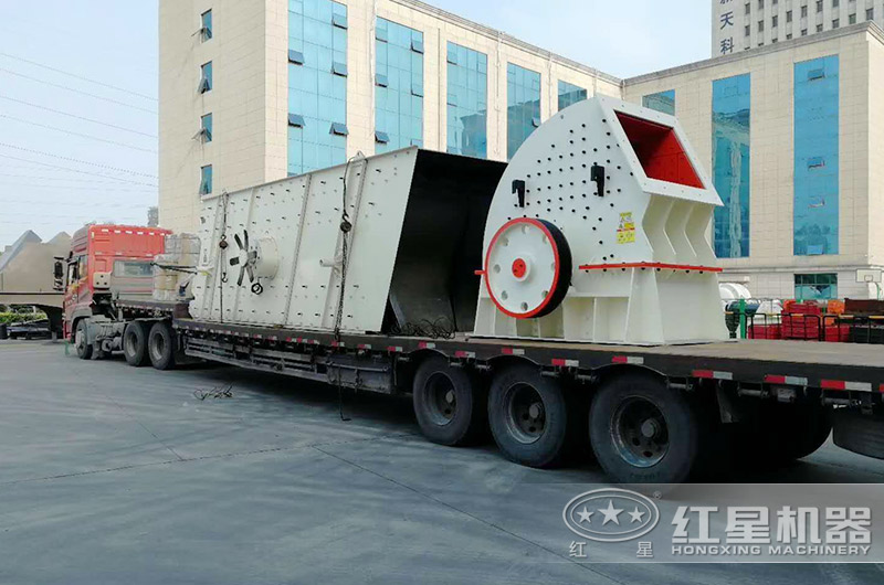 整套重錘破機(jī)裝車(chē)發(fā)貨現(xiàn)場(chǎng) 整套重錘破機(jī)裝車(chē)發(fā)貨現(xiàn)場(chǎng)