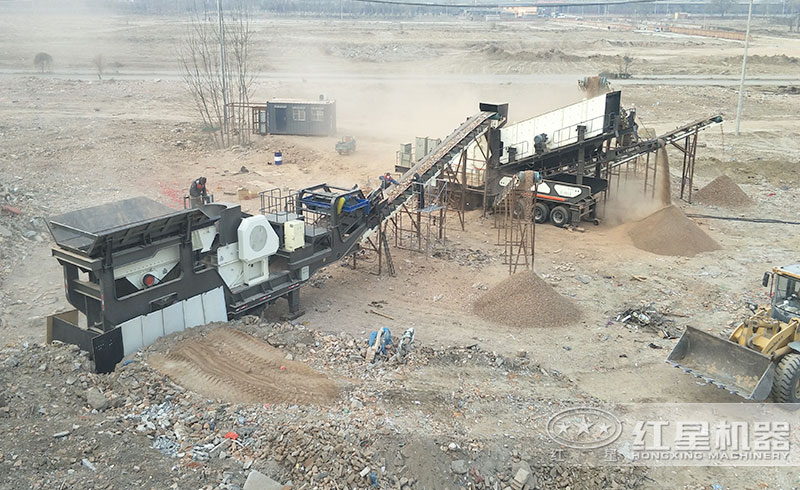 二合一移動式破碎機(jī) 二合一移動式破碎機(jī)