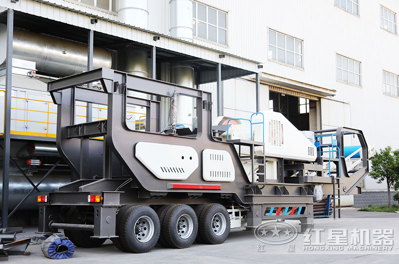 移動(dòng)水泥塊碎石機(jī) 移動(dòng)水泥塊碎石機(jī)