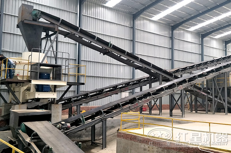 尾礦制砂生產(chǎn)現(xiàn)場實(shí)拍圖