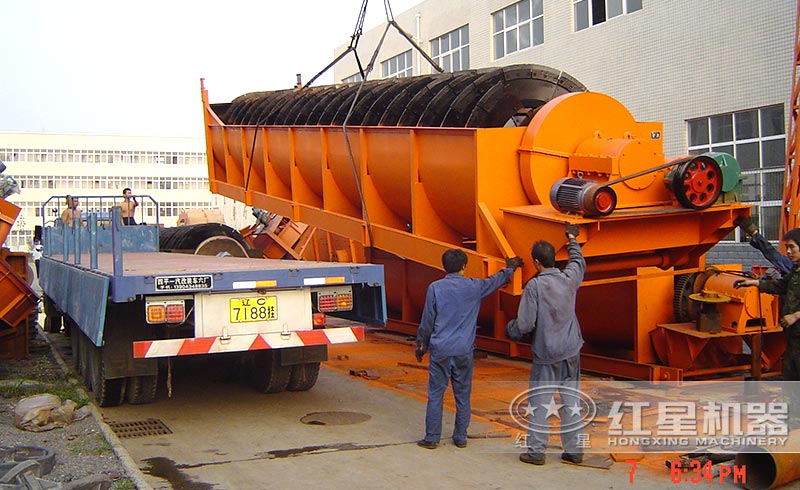 螺旋洗石機(jī)裝車，發(fā)貨了