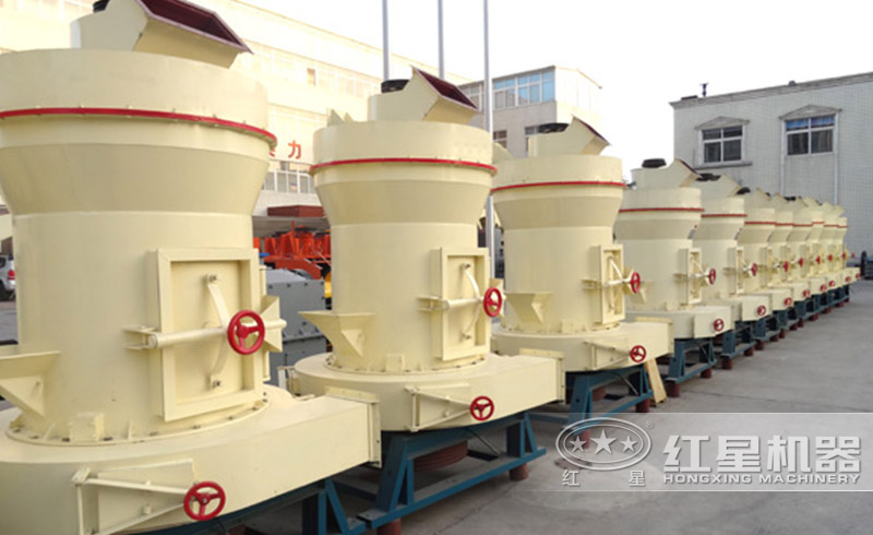 高強(qiáng)磨粉機(jī)實(shí)拍圖