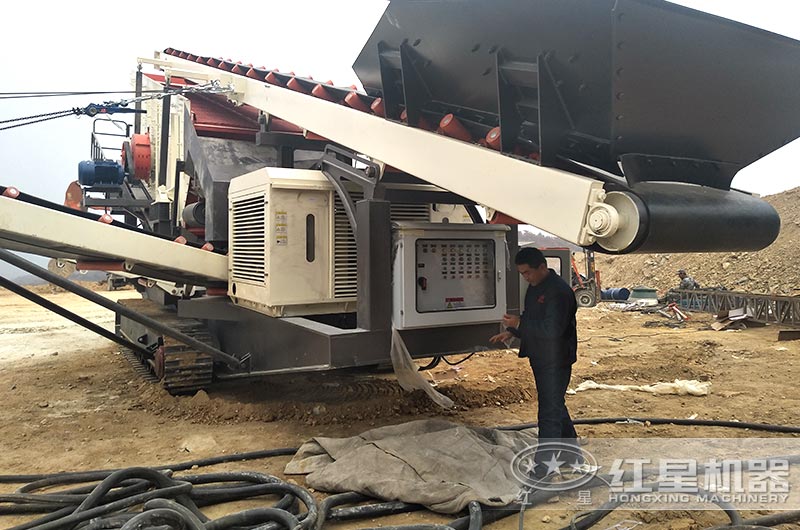 客戶現(xiàn)場(chǎng)，通電作業(yè)