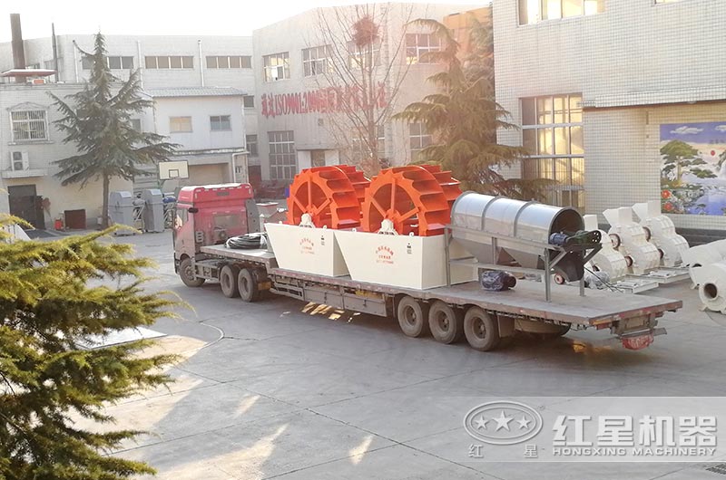 時產200噸水洗沙機器發(fā)往河南周口