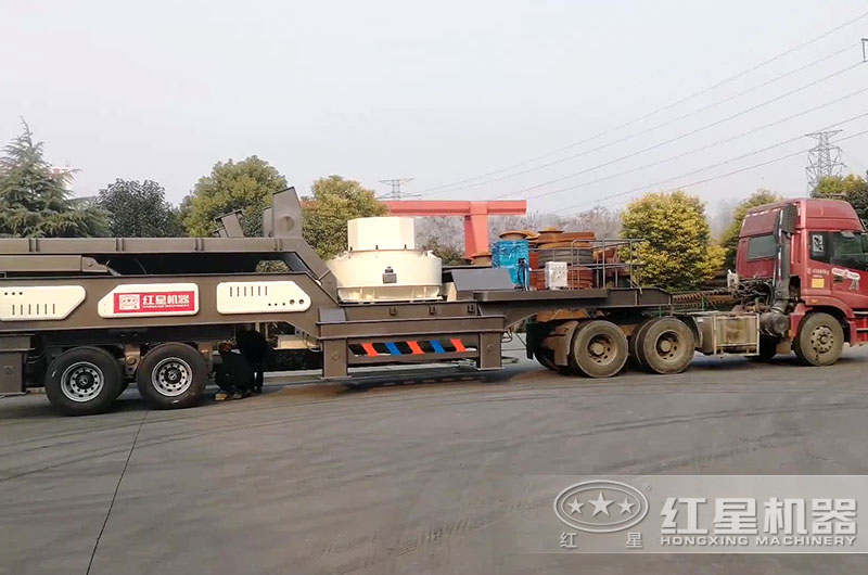 又一臺小型移動一體式制砂機發(fā)貨了