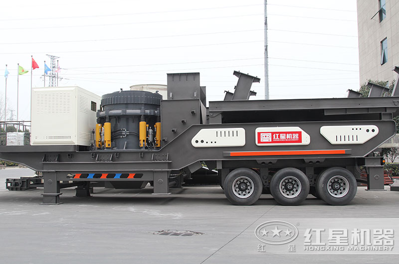 城市建筑垃圾處理設(shè)備-輪胎式移動(dòng)破碎機(jī)