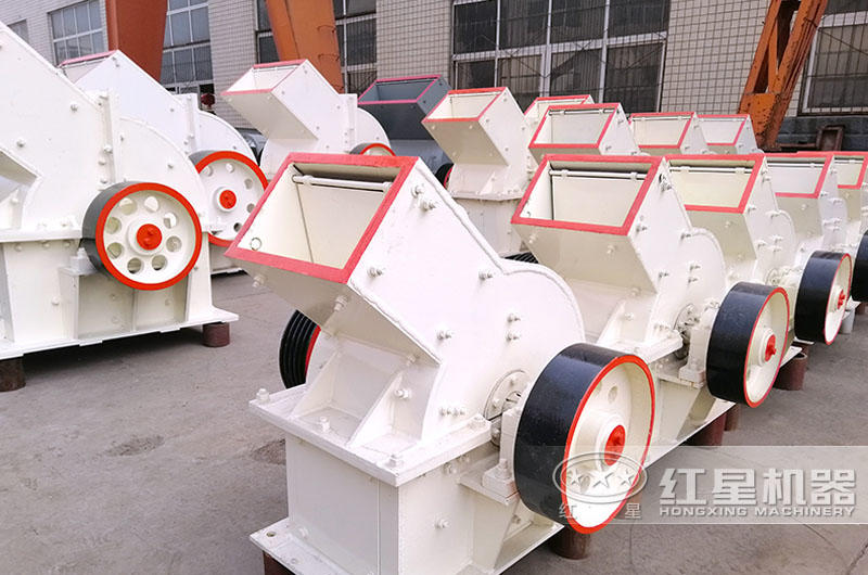 錘破小型制沙機，高鉻鋼材質(zhì)耐沖擊