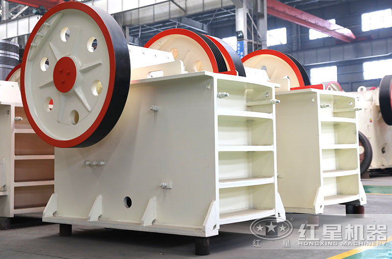 顎式碎石機設備圖片 顎式碎石機設備圖片