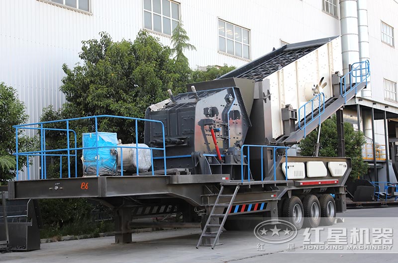 圖2:移動破碎石頭的機(jī)器_反擊式 圖2:移動破碎石頭的機(jī)器_反擊式