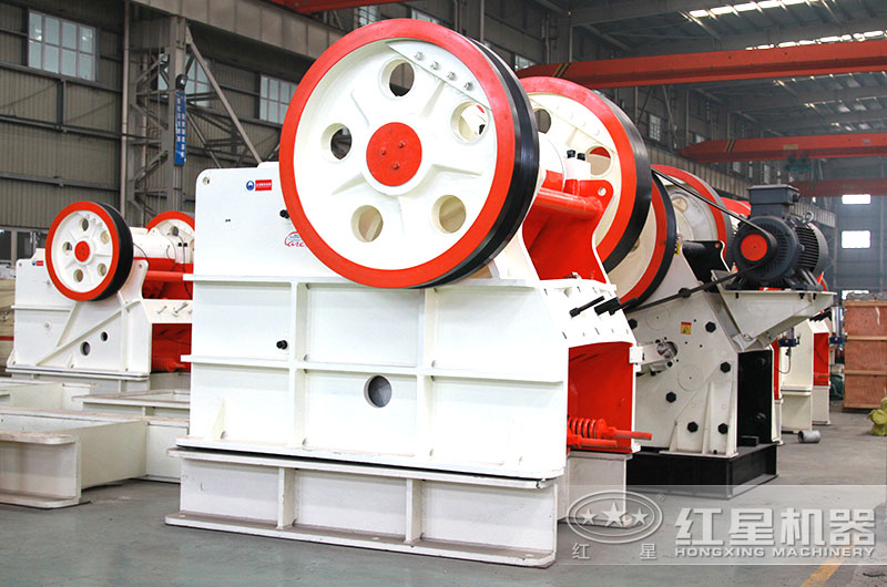 顎式石頭破碎機圖片 顎式石頭破碎機圖片