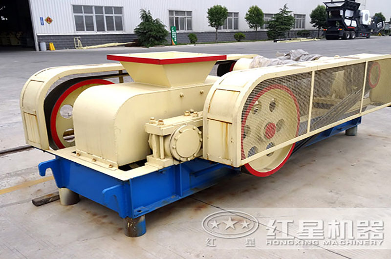 對(duì)輥式破碎機(jī)結(jié)構(gòu)簡(jiǎn)單易維護(hù)