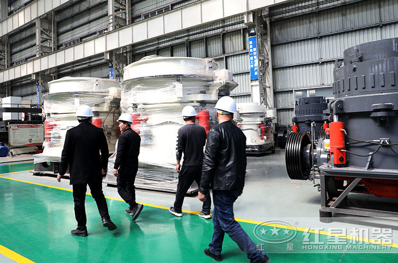 客戶到紅星設(shè)備生產(chǎn)車間參觀 客戶到紅星設(shè)備生產(chǎn)車間參觀