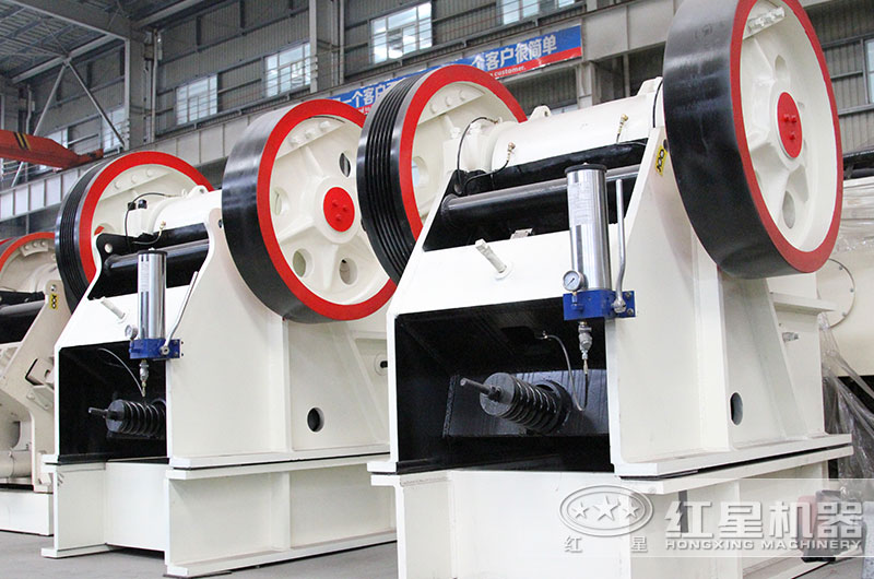 顎式破碎機，深腔破碎