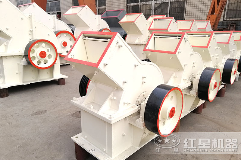 小型錘式打砂機節(jié)約成本，能耗低
