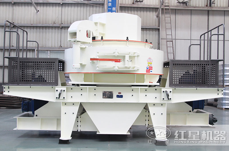 小型沖擊式破碎機高標(biāo)準(zhǔn)，高要求