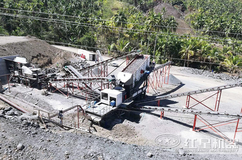 “二合一”搭配方式:移動(dòng)鄂破+移動(dòng)圓錐破 “二合一”搭配方式:移動(dòng)鄂破+移動(dòng)圓錐破