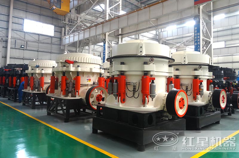 大型圓錐式打石機(jī)車間實(shí)拍圖 大型圓錐式打石機(jī)車間實(shí)拍圖