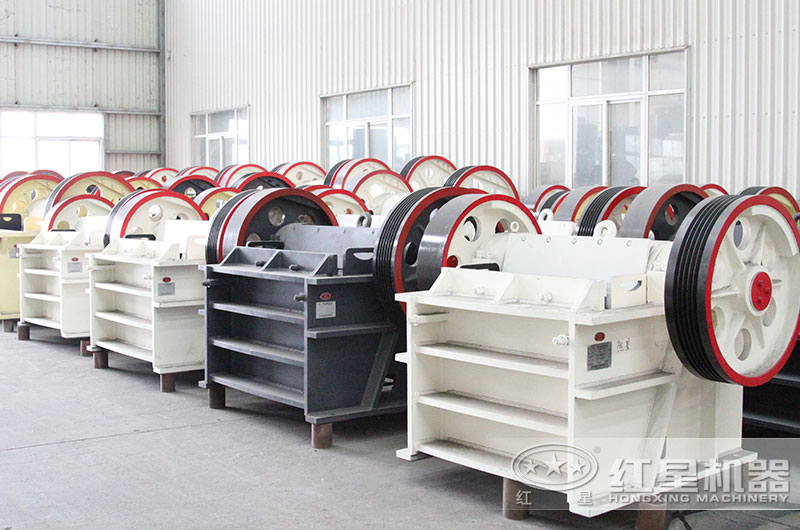 顎式破碎機車間實拍圖 顎式破碎機車間實拍圖
