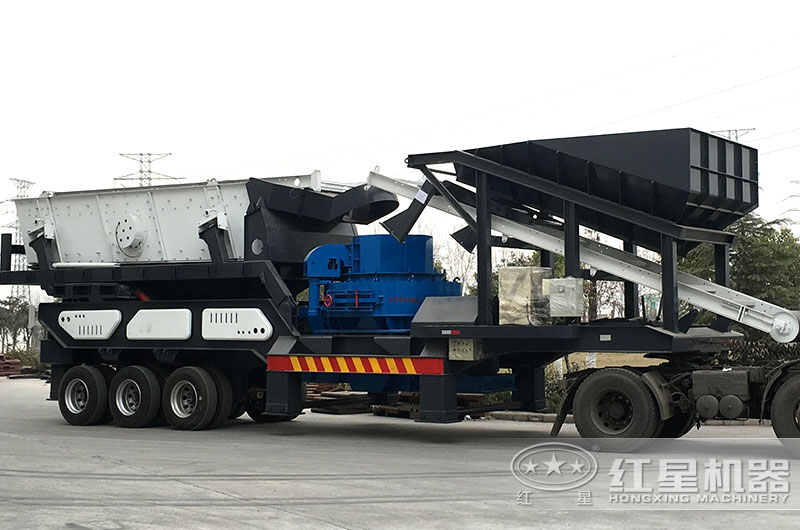 小型流動式石子制砂機發(fā)往廣東 小型流動式石子制砂機發(fā)往廣東