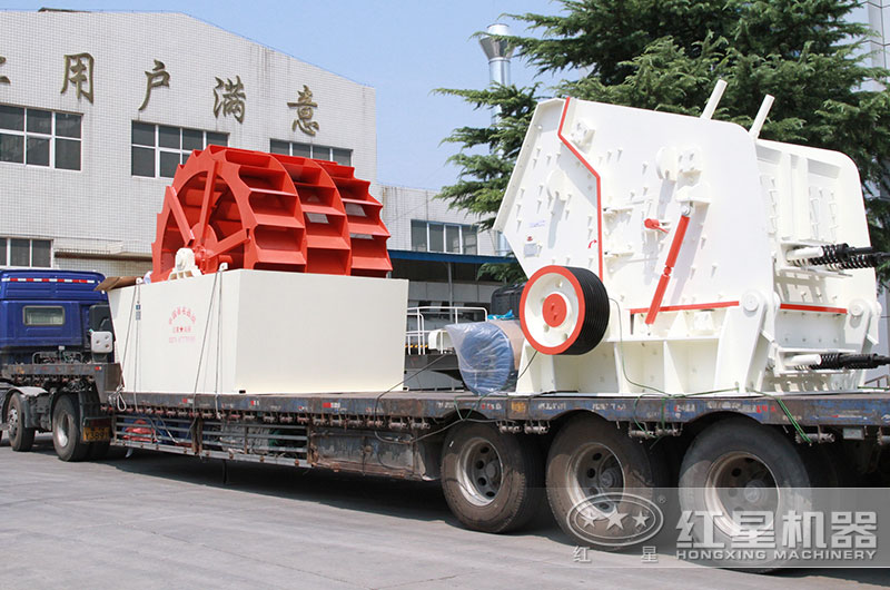 青石破碎機(jī)發(fā)貨現(xiàn)場(chǎng) 青石破碎機(jī)發(fā)貨現(xiàn)場(chǎng)