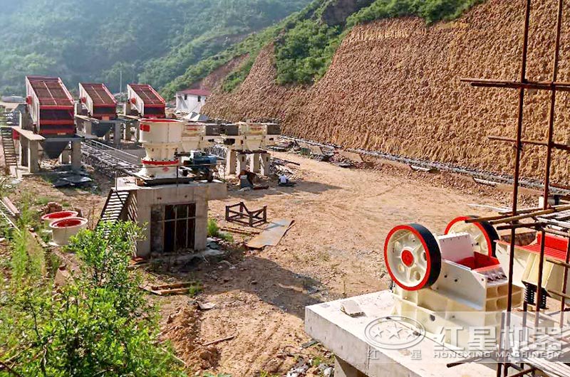 江蘇客戶沙石生產(chǎn)線安裝中 江蘇客戶沙石生產(chǎn)線安裝中