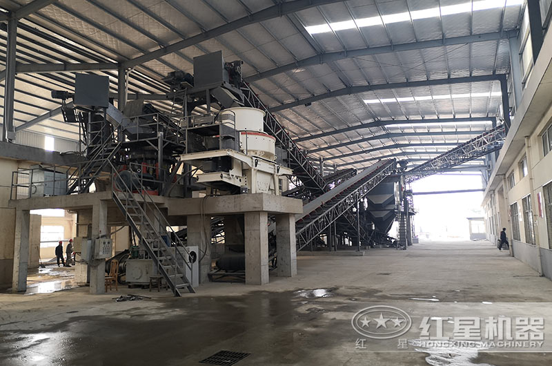 破碎生產(chǎn)線現(xiàn)場實(shí)拍 破碎生產(chǎn)線現(xiàn)場實(shí)拍